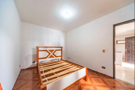 Quarto  de casa para alugar com 1 quarto, 157m² em Parque das Nações, Santo André