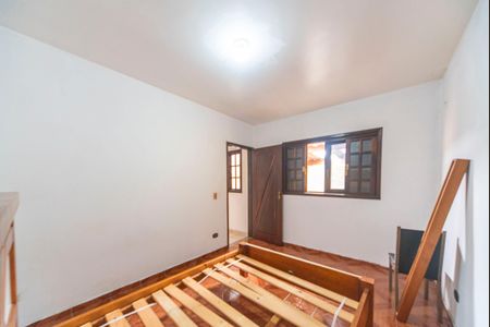 Quarto  de casa para alugar com 1 quarto, 157m² em Parque das Nações, Santo André