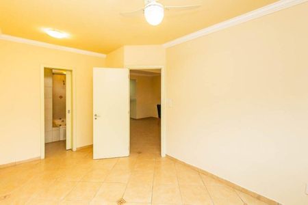 Quarto de apartamento para alugar com 1 quarto, 61m² em Auxiliadora, Porto Alegre