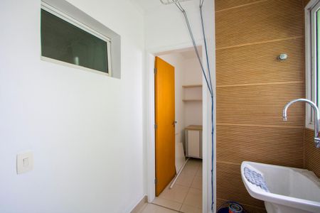 Apartamento à venda com 85m², 3 quartos e 2 vagasÁrea de serviço