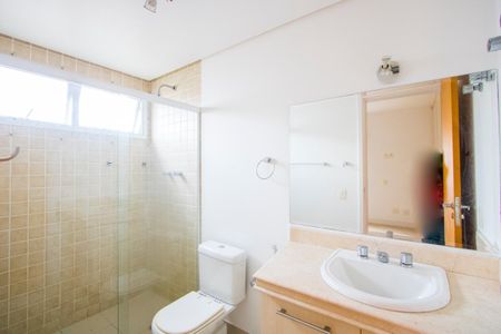 Apartamento à venda com 85m², 3 quartos e 2 vagasBanheiro do quarto 1