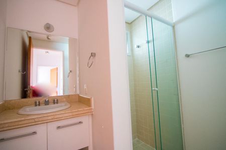 Apartamento à venda com 85m², 3 quartos e 2 vagasBanheiro social
