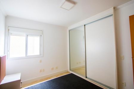 Apartamento à venda com 85m², 3 quartos e 2 vagasQuarto 3