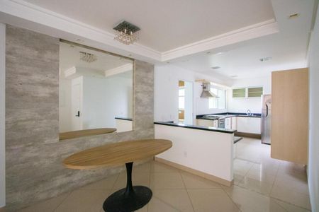 Apartamento à venda com 85m², 3 quartos e 2 vagasSala