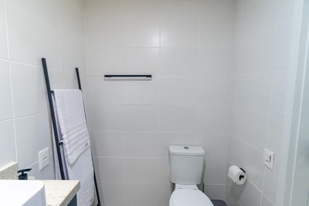 Studio para alugar com 29m², 1 quarto e sem vaga Studio para alugar com 29m², 1 quarto e sem vagaBanheiro