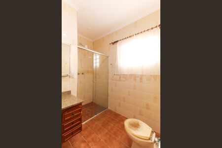 Banheiro da Suíte 1 de casa à venda com 3 quartos, 244m² em Vila Prudente, São Paulo