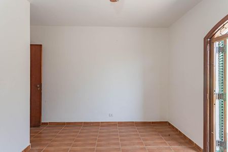 Casa à venda com 180m², 3 quartos e 2 vagasQuarto 1