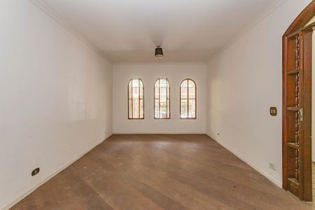 Sala de casa para alugar com 3 quartos, 180m² em Jardim Santa Emilia, São Paulo