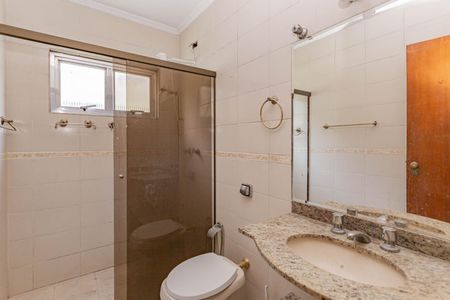 Casa à venda com 180m², 3 quartos e 2 vagasBanheiro Social