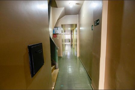 Apartamento à venda com 69m², 2 quartos e sem vagaHall