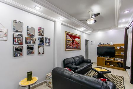 Casa à venda com 287m², 3 quartos e 3 vagasSala