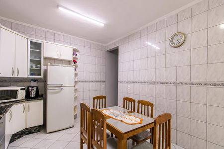 Casa à venda com 287m², 3 quartos e 3 vagasCozinha
