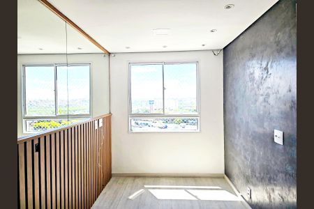 Sala  de apartamento à venda com 2 quartos, 38m² em Vila das Bandeiras, Guarulhos