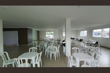 Apartamento para alugar com 38m², 2 quartos e 1 vagaÁrea comum - Salão de festas