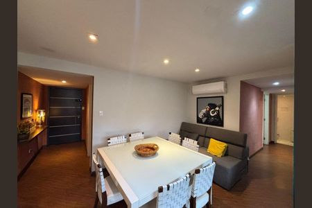 Apartamento à venda com 108m², 3 quartos e 1 vaga Apartamento à venda com 108m², 3 quartos e 1 vagaFoto 03