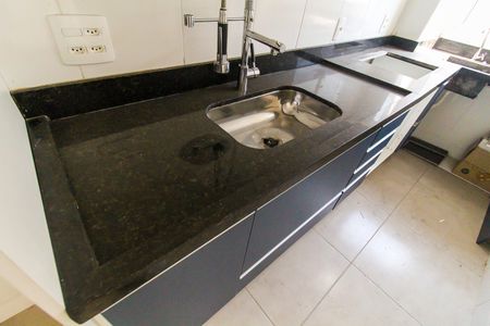 Apartamento à venda com 43m², 2 quartos e 1 vagaCozinha e Área de Serviço