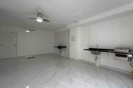 Apartamento à venda com 69m², 2 quartos e 1 vaga Apartamento à venda com 69m², 2 quartos e 1 vagaSala e Cozinha