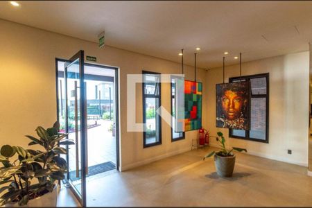 Apartamento à venda com 69m², 2 quartos e 1 vaga Apartamento à venda com 69m², 2 quartos e 1 vagaHall