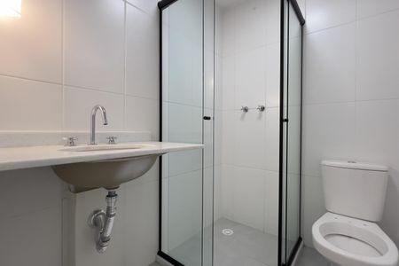 Apartamento à venda com 69m², 2 quartos e 1 vaga Apartamento à venda com 69m², 2 quartos e 1 vagaBanheiro da Suíte