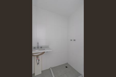 Apartamento à venda com 69m², 2 quartos e 1 vaga Apartamento à venda com 69m², 2 quartos e 1 vagaBanheiro