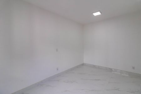 Apartamento à venda com 69m², 2 quartos e 1 vaga Apartamento à venda com 69m², 2 quartos e 1 vagaSuíte