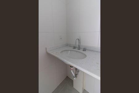 Apartamento à venda com 69m², 2 quartos e 1 vaga Apartamento à venda com 69m², 2 quartos e 1 vagaBanheiro