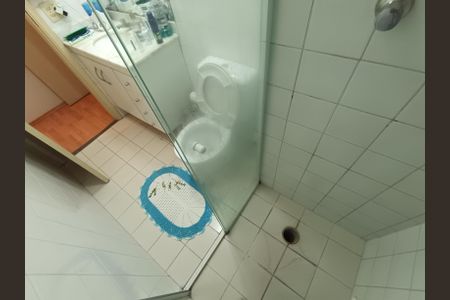 Apartamento à venda com 75m², 3 quartos e 2 vagas Apartamento à venda com 75m², 3 quartos e 2 vagasBanheiro Social 2