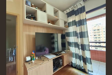 Apartamento à venda com 75m², 3 quartos e 2 vagas Apartamento à venda com 75m², 3 quartos e 2 vagasSala