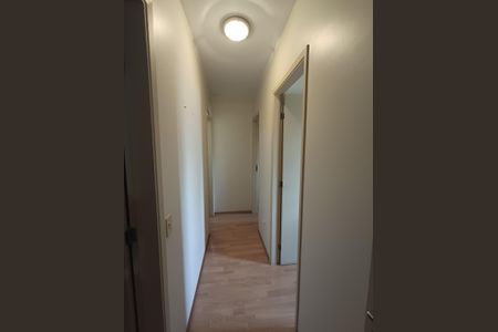 Apartamento à venda com 75m², 3 quartos e 2 vagas Apartamento à venda com 75m², 3 quartos e 2 vagasVaranda