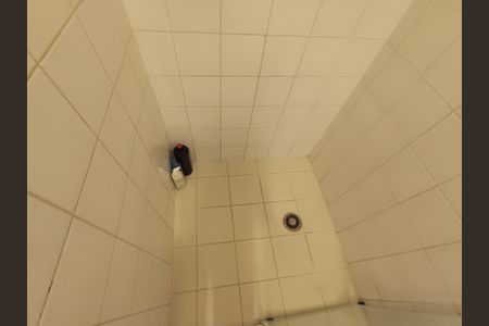 Apartamento à venda com 75m², 3 quartos e 2 vagas Apartamento à venda com 75m², 3 quartos e 2 vagasBanheiro Social 1