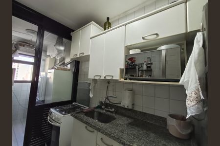 Apartamento à venda com 75m², 3 quartos e 2 vagas Apartamento à venda com 75m², 3 quartos e 2 vagasCozinha