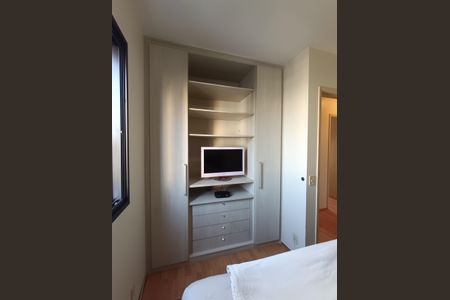 Apartamento à venda com 75m², 3 quartos e 2 vagas Apartamento à venda com 75m², 3 quartos e 2 vagasSuíte