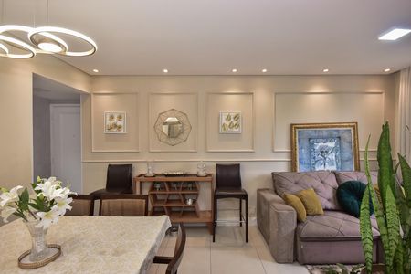 Apartamento à venda com 70m², 3 quartos e 2 vagasSala