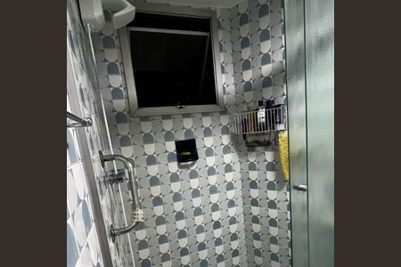 Apartamento à venda com 180m², 3 quartos e 2 vagas Apartamento à venda com 180m², 3 quartos e 2 vagasBanheiro 1