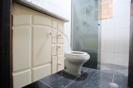Casa para alugar com 150m², 3 quartos e 2 vagasBanheiro 2