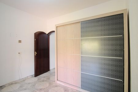 Casa para alugar com 150m², 3 quartos e 2 vagasQuarto 2
