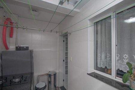 Casa de condomínio à venda com 100m², 3 quartos e 2 vagasÁrea de Serviço