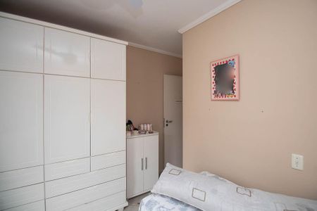 Casa de condomínio à venda com 100m², 3 quartos e 2 vagasQuarto 2