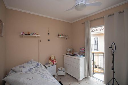 Casa de condomínio à venda com 100m², 3 quartos e 2 vagasQuarto 2