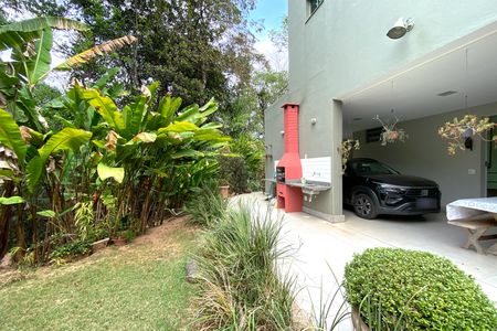 Casa de condomínio à venda com 344m², 4 quartos e 2 vagas Casa de condomínio à venda com 344m², 4 quartos e 2 vagasÁrea verde