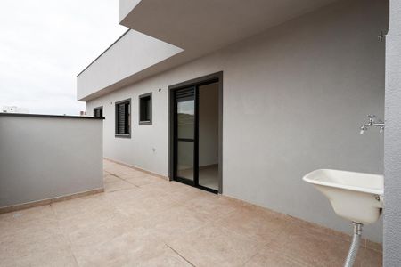 Apartamento à venda com 65m², 2 quartos e 1 vaga Apartamento à venda com 65m², 2 quartos e 1 vagaGarden/Área de serviço