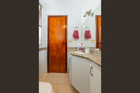 Apartamento à venda com 180m², 3 quartos e 2 vagasBanheiro Social 2