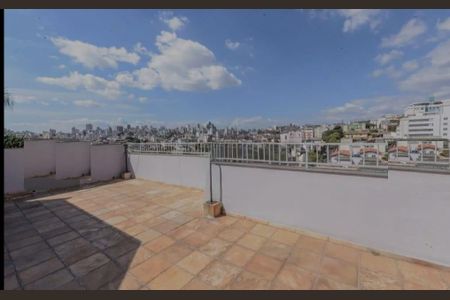 Apartamento à venda com 180m², 3 quartos e 2 vagasTerraço