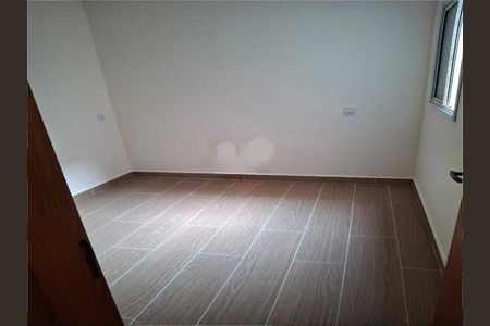Casa à venda com 3 quartos, 80m² em Jardim Utinga, Santo André