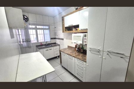 Casa à venda com 5 quartos, 150m² em Parque São Lucas, São Paulo