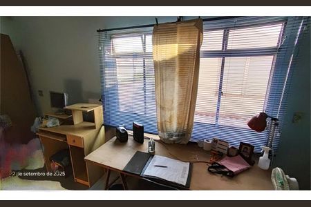 Casa à venda com 200m², 3 quartos e 3 vagas