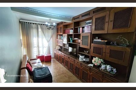 Casa à venda com 200m², 3 quartos e 3 vagas