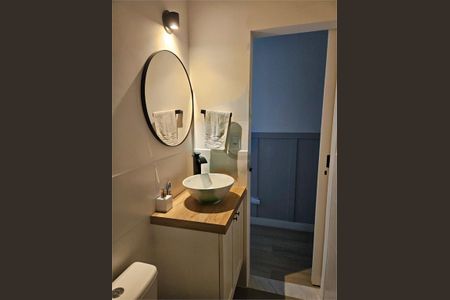 Casa à venda com 2 quartos, 100m² em Vila Anhanguera, São Paulo