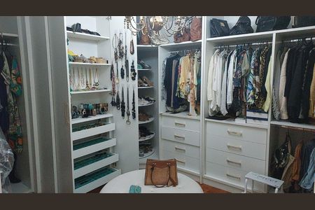 Casa à venda com 4 quartos, 400m² em Jardim Hollywood, São Bernardo do Campo