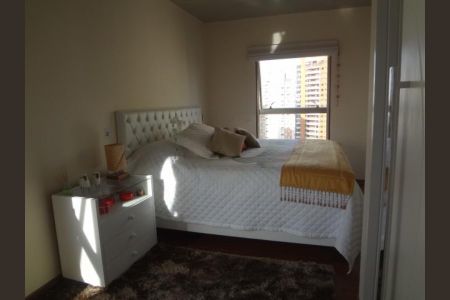 Apartamento à venda com 70m², 1 quarto e 1 vaga